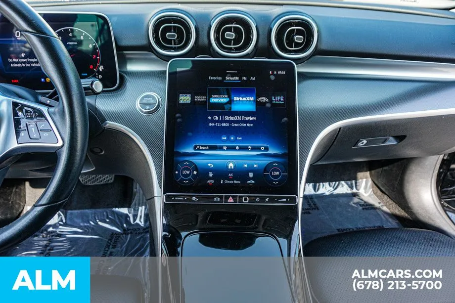 2025 Mercedes-Benz C-Class Sedan C 300 - Photo 39