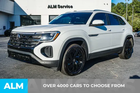 Photos of 2025 Volkswagen Atlas Cross Sport 2.0T SE w/Technology for sale in Kennesaw, GA at ALM Kennesaw