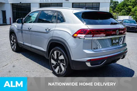 More photos of 2026 Volkswagen Atlas Cross Sport 2.0T SE w/Technology at ALM Kennesaw, GA