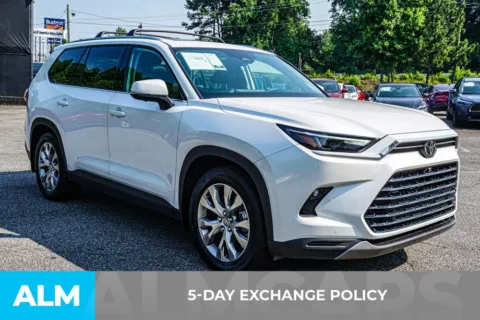More photos of 2024 Toyota Grand Highlander XLE at ALM Kennesaw, GA