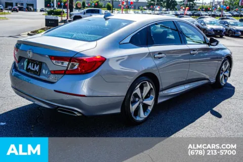 More photos of 2019 Honda Accord Touring 2.0T at ALM Kennesaw, GA