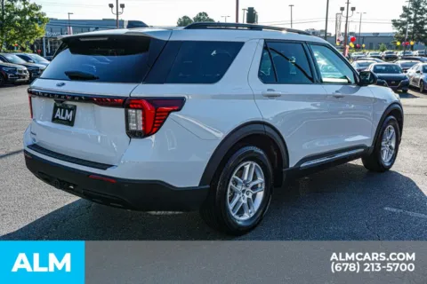 More photos of 2025 Ford Explorer Active at ALM Kennesaw, GA