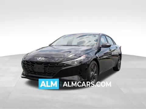 Black 2023 Hyundai Elantra SEL for sale in Kennesaw, GA