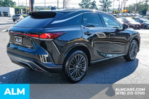 More photos of 2025 Lexus RX 350 Premium at ALM Kennesaw, GA