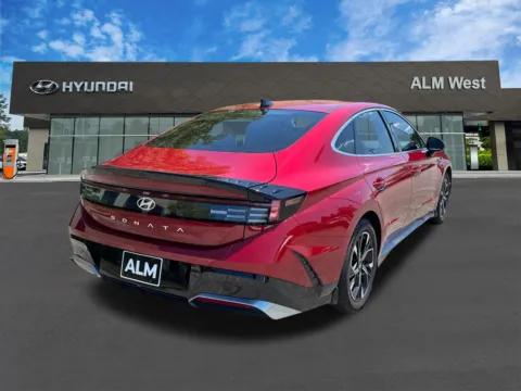 More photos of 2024 Hyundai Sonata SEL at ALM Hyundai West, GA