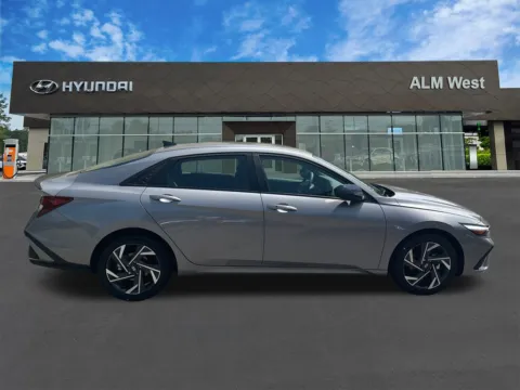 More photos of 2025 Hyundai Elantra SEL Sport at ALM Hyundai West, GA