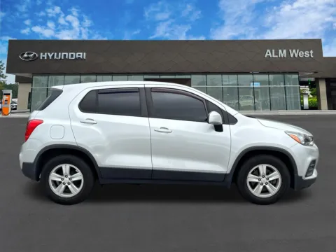 More photos of 2020 Chevrolet Trax LS at ALM Hyundai West, GA