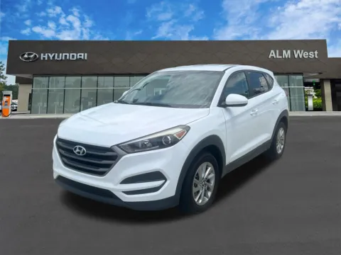 White 2016 Hyundai Tucson SE for sale in Lithia Springs, GA