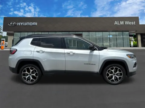 More photos of 2025 Jeep Compass Limited at ALM Hyundai West, GA