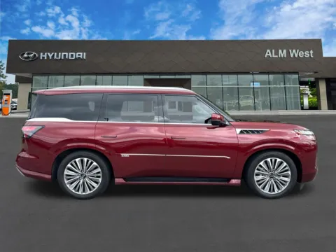 More photos of 2025 INFINITI QX80 SENSORY at ALM Hyundai West, GA