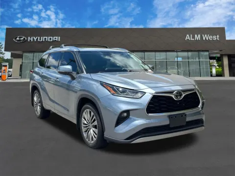 Another view of 2021 Toyota Highlander Platinum for sale in Lithia Springs, GA at ALM Hyundai West