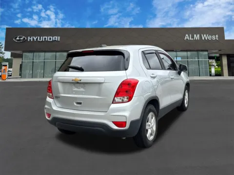 More photos of 2020 Chevrolet Trax LS at ALM Hyundai West, GA
