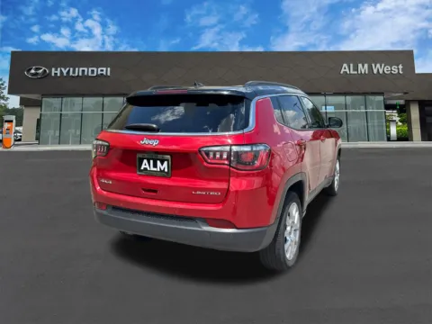 More photos of 2025 Jeep Compass Limited at ALM Hyundai West, GA