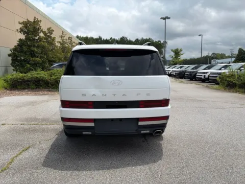 More photos of 2024 Hyundai Santa Fe Limited at ALM Hyundai West, GA
