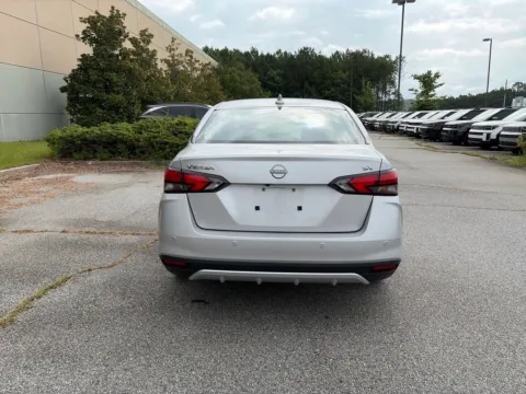 More photos of 2024 Nissan Versa 1.6 SV at ALM Hyundai West, GA
