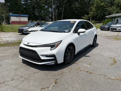 Photos of 2025 Toyota Corolla Hybrid SE for sale in Lithia Springs, GA at ALM Hyundai West