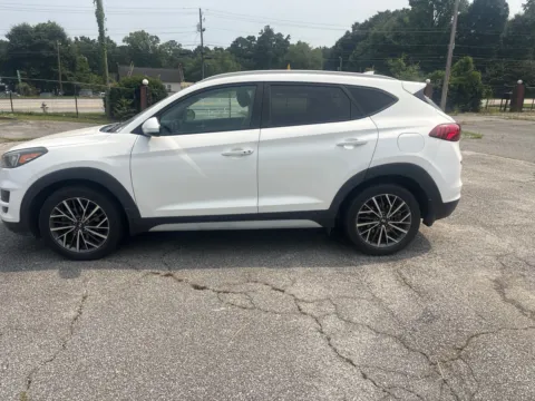 Another view of 2019 Hyundai Tucson SEL for sale in Lithia Springs, GA at ALM Hyundai West