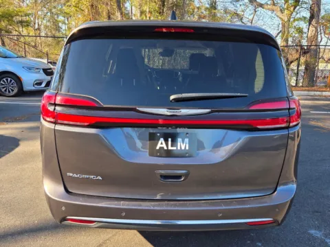More photos of 2023 Chrysler Pacifica Touring L at ALM Hyundai West, GA