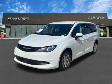 White 2022 Chrysler Voyager LX for sale in Lithia Springs, GA