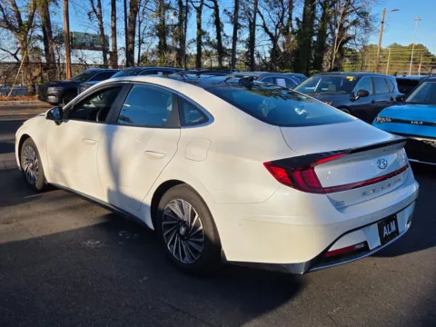 Another view of 2022 Hyundai Sonata Hybrid Limited for sale in Lithia Springs, GA at ALM Hyundai West