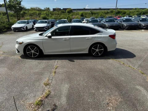 Photos of 2022 Honda Civic Touring for sale in Lithia Springs, GA at ALM Hyundai West