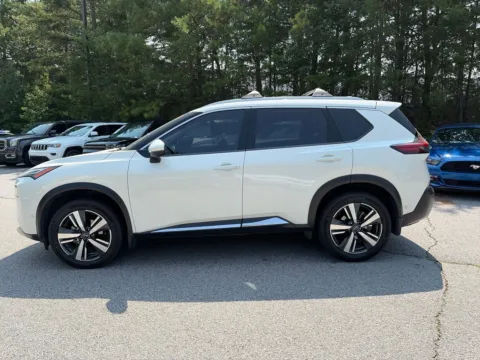 Another view of 2022 Nissan Rogue Platinum for sale in Lithia Springs, GA at ALM Hyundai West