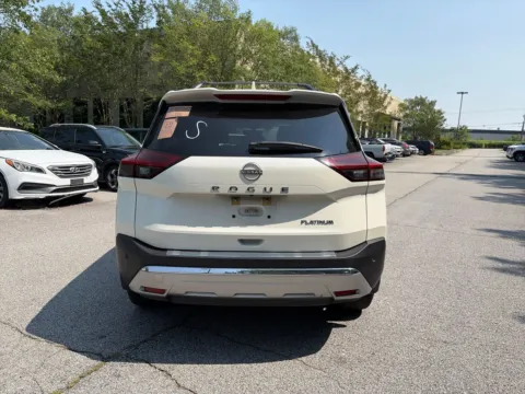 More photos of 2022 Nissan Rogue Platinum at ALM Hyundai West, GA