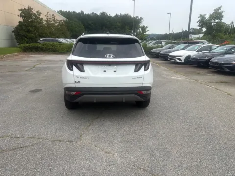 More photos of 2024 Hyundai Tucson Hybrid Limited at ALM Hyundai West, GA