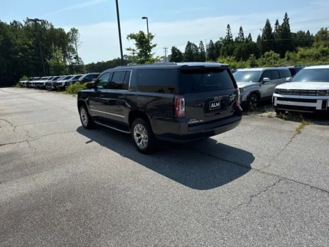Another view of 2018 GMC Yukon XL SLT for sale in Lithia Springs, GA at ALM Hyundai West