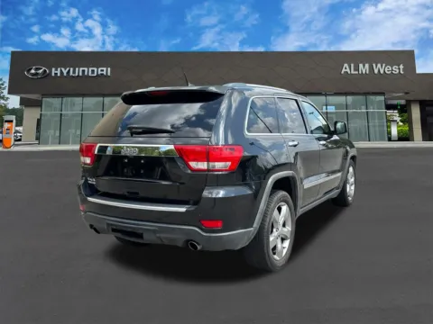 More photos of 2011 Jeep Grand Cherokee Limited at ALM Hyundai West, GA