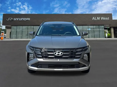 Photos of 2026 Hyundai Tucson SEL for sale in Lithia Springs, GA at ALM Hyundai West