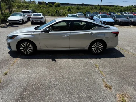 Photos of 2025 Nissan Altima 2.5 SV for sale in Lithia Springs, GA at ALM Hyundai West