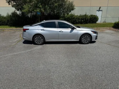 More photos of 2025 Nissan Altima 2.5 SV at ALM Hyundai West, GA