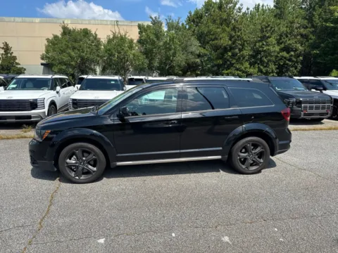 Photos of 2019 Dodge Journey Crossroad for sale in Lithia Springs, GA at ALM Hyundai West