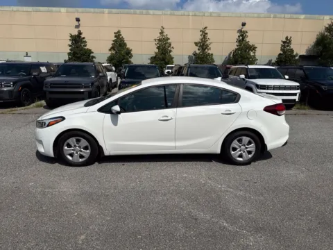 Photos of 2017 Kia Forte LX for sale in Lithia Springs, GA at ALM Hyundai West