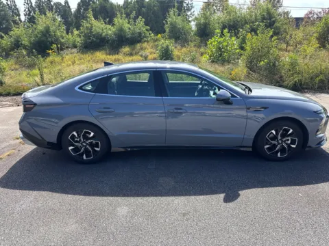 More photos of 2025 Hyundai Sonata SEL at ALM Hyundai West, GA
