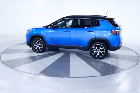 More photos of 2025 Jeep Compass Limited at ALM Hyundai West, GA