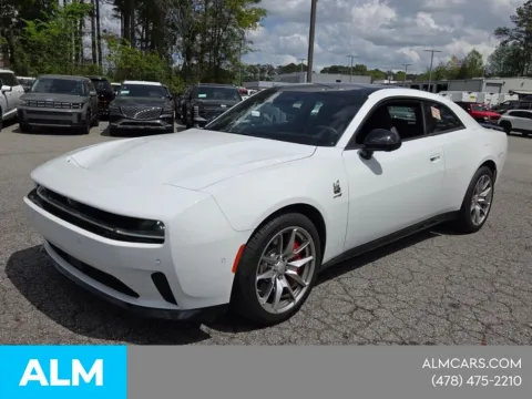 More photos of 2024 Dodge Charger R/T Scat Pack at ALM CDJR Macon, GA