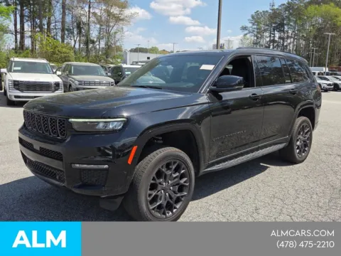 Another view of 2024 Jeep Grand Cherokee L Summit for sale in Macon, GA at ALM CDJR Macon