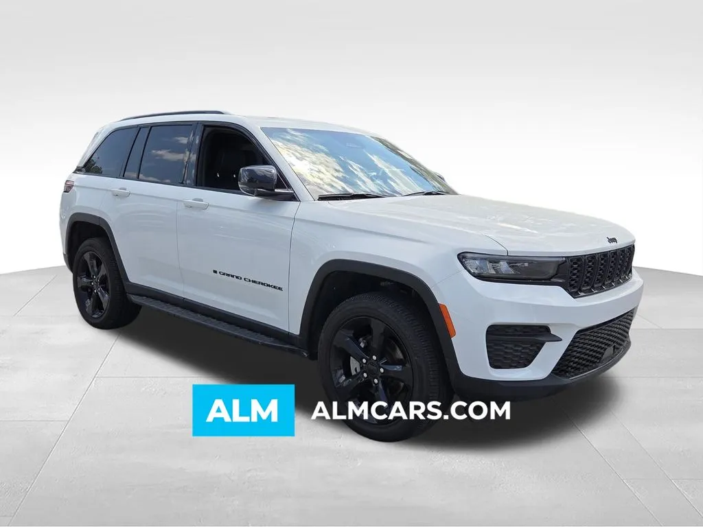 White 2024 Jeep Grand Cherokee Altitude X for sale in Macon, GA