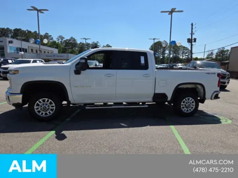 More photos of 2025 Chevrolet Silverado 2500 HD LT at ALM CDJR Macon, GA