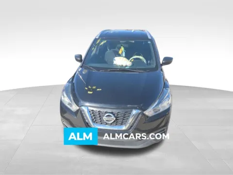 Black 2019 Nissan Kicks S for sale in Macon, GA