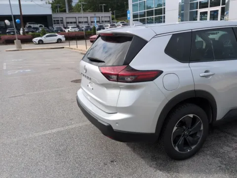 More photos of 2025 Nissan Rogue SV at ALM CDJR Macon, GA