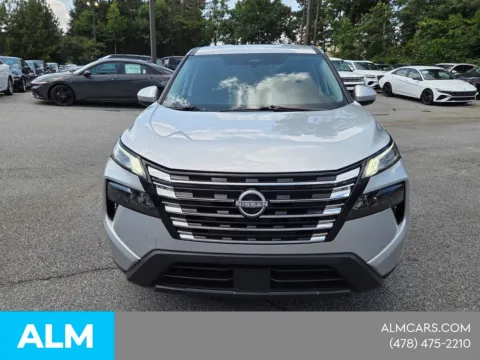 Photos of 2025 Nissan Rogue SV for sale in Macon, GA at ALM CDJR Macon