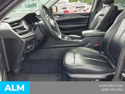 More photos of 2024 Jeep Grand Cherokee 4xe at ALM CDJR Macon, GA