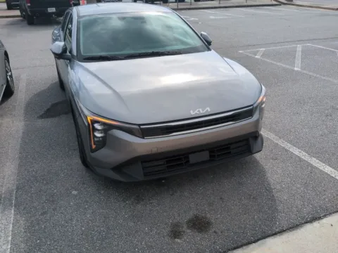 Photos of 2025 Kia K4 LXS for sale in Macon, GA at ALM CDJR Macon