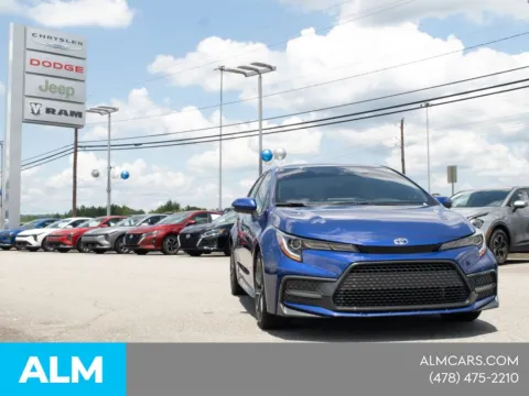 Another view of 2020 Toyota Corolla SE for sale in Macon, GA at ALM CDJR Macon