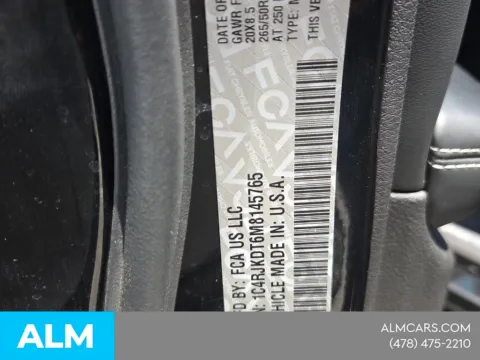 More photos of 2021 Jeep Grand Cherokee L Overland at ALM CDJR Macon, GA