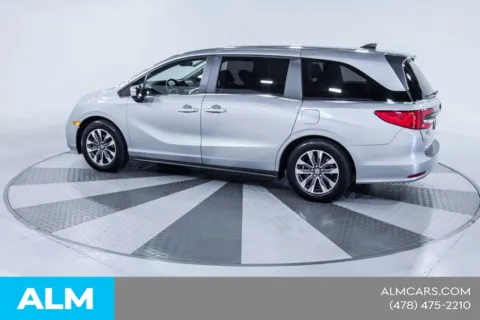 More photos of 2024 Honda Odyssey EX-L at ALM CDJR Macon, GA