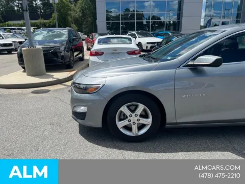 Photos of 2024 Chevrolet Malibu LT for sale in Macon, GA at ALM CDJR Macon